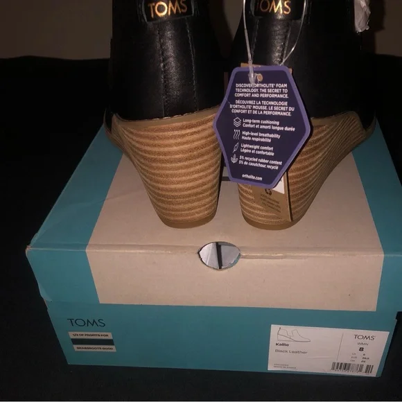 Tom’s Black Leather Ankle Boots - Picture 7 of 10